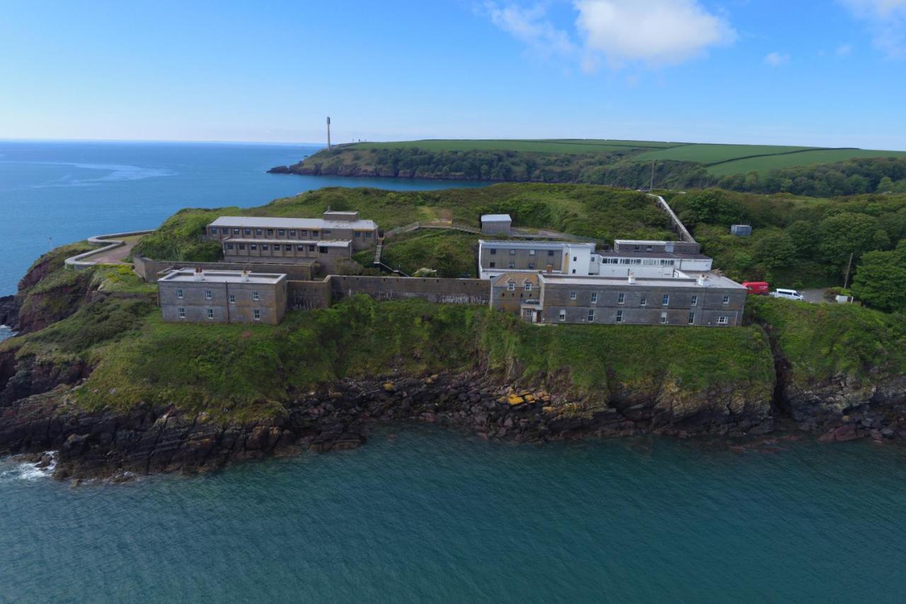 Fsc Dale Fort Hostel Exterior photo